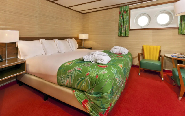 ss Rotterdam Hotel & Restaurants