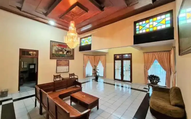 Hotel Gemah Ripah