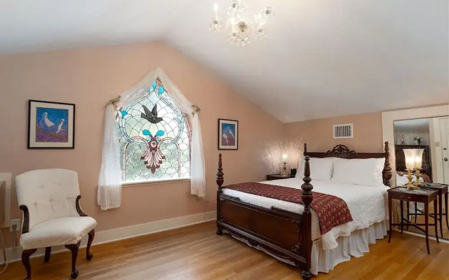 Oaklea Mansion Bed and Breakfast