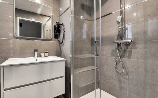 Modern Apartment Near Palais Garnier