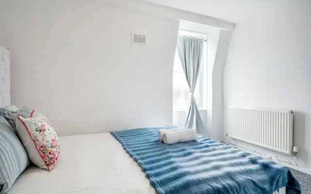 Spacious London stay -3 Bedroom property