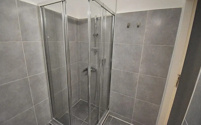 Check Point - Syngrou Fix