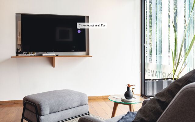 Bright Designer Studio with Balcony in POLANCO