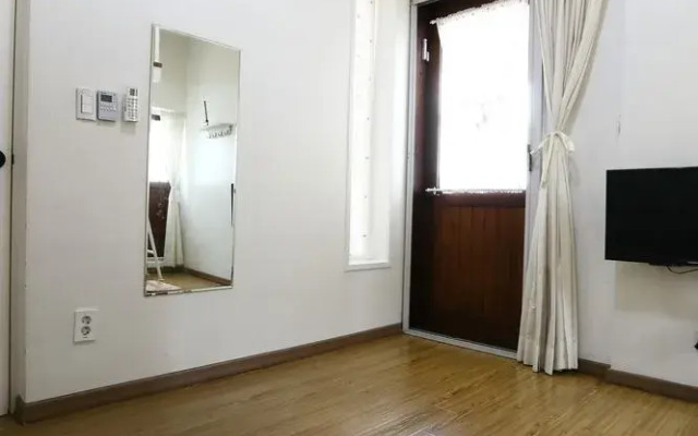 Yujung B&B Guesthouse