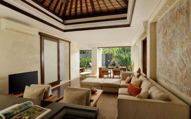 Jimbaran Bay Villas by Nakula – Guest Rooms – Kuta