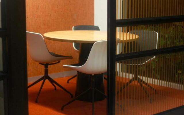 Elegant 1 bedroom unit