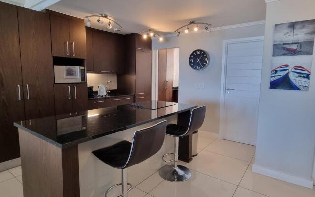 The Crystal - Spectacular sea Views in Camps Bay