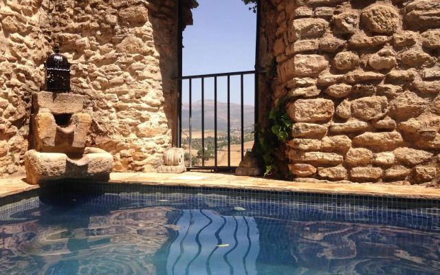 Salvatierra Guest House
