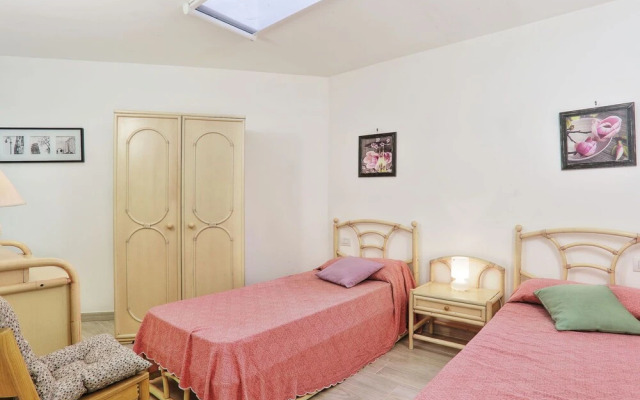 Red Stones Punta Ala