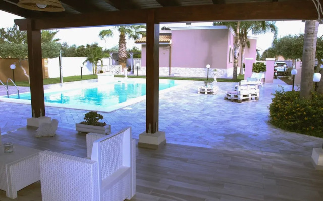 Belvilla by OYO Villa Flora