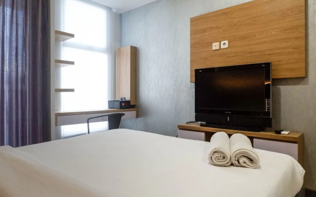 Comfy Studio Apartment Connected to Mall at Benson Supermall Mansion