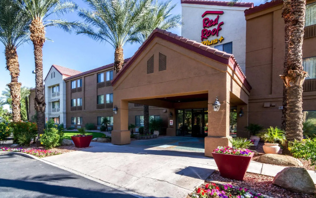Red Roof Inn PLUS+ Tempe - Phoenix Airport