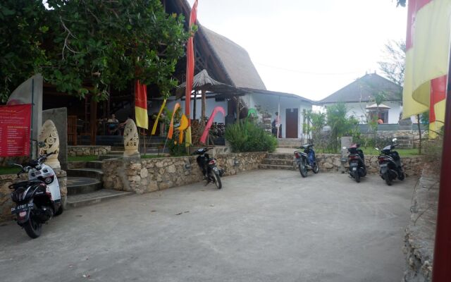 Ampel Lembongan Hostel