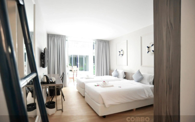 Combo Beach Hotel Samui