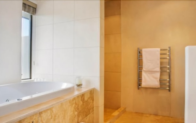 Matiatia Bay – Spa – Blackpool