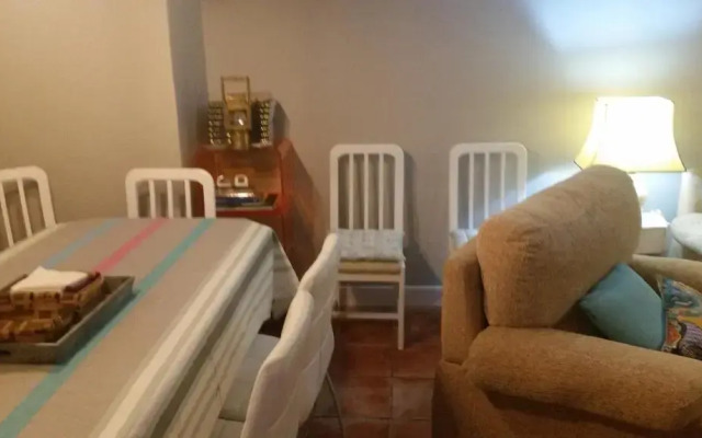 Zikoinaren Txokoa ( El Txoko de la cigüeña )