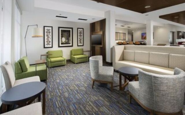 Holiday Inn Express & Suites Greenwood Mall by IHG