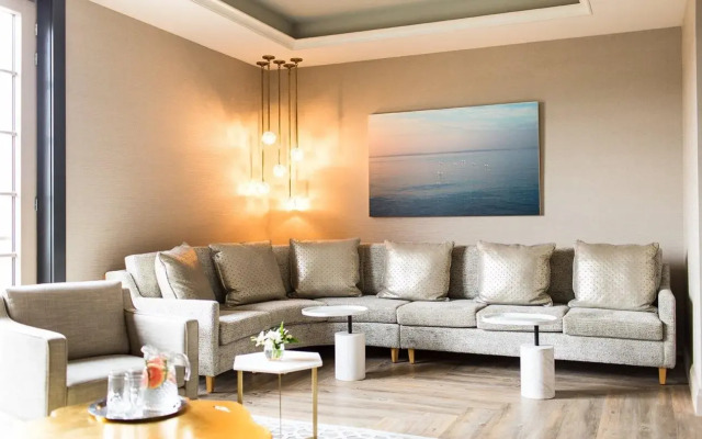 Delamar West Hartford