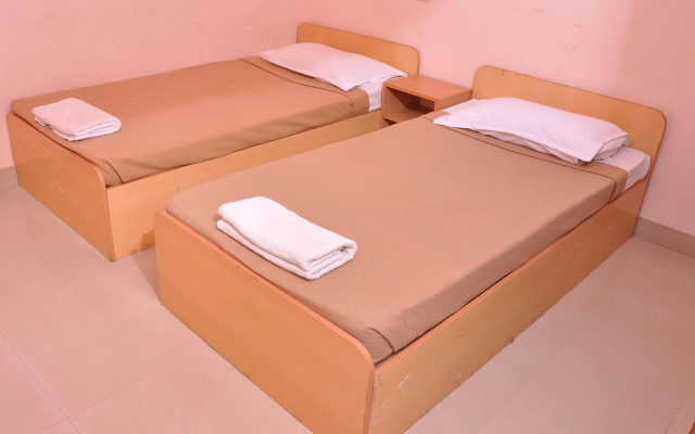 Merivian Lets Hotel