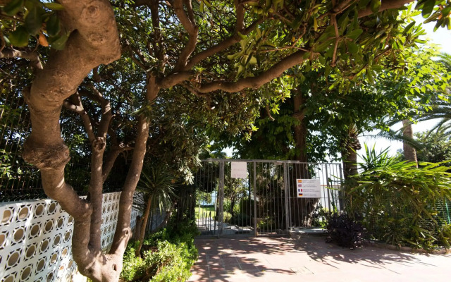 Seashore Bungalow Stunning