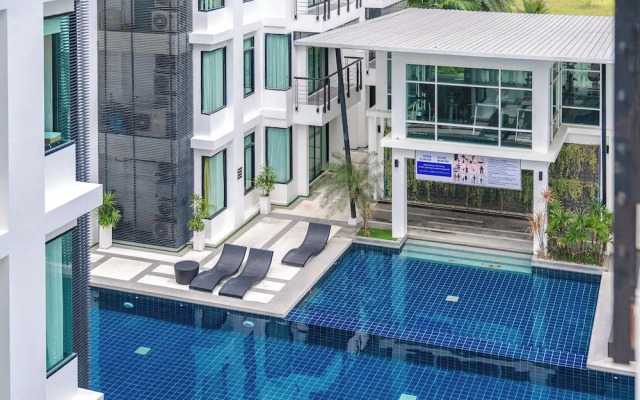 4BR Pool Mountain Views C205