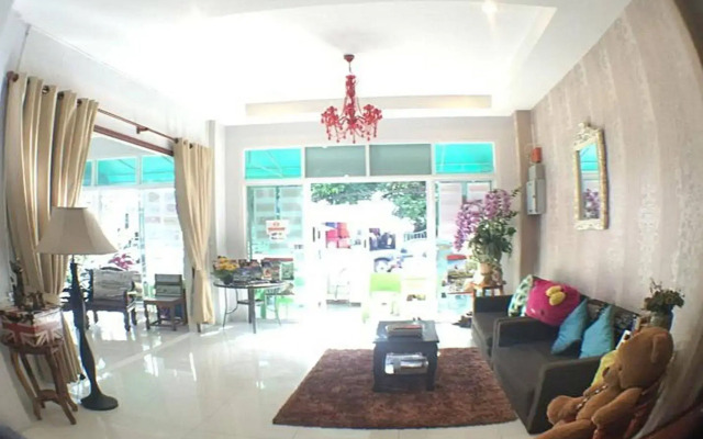 Thira Residence Patong
