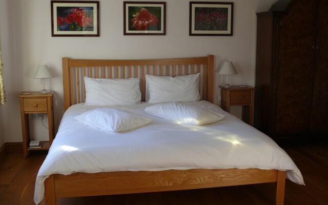 The Larches Ledbury Bed and Breakfast