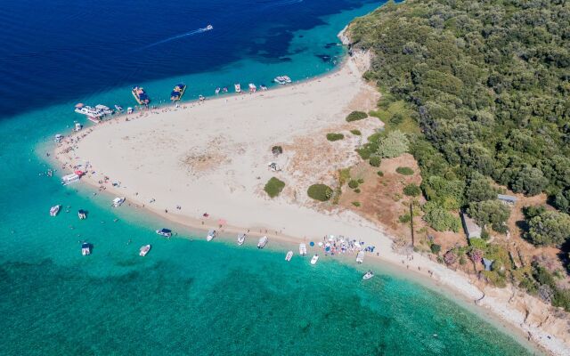 Eptanisos Beachfront Suites Zante