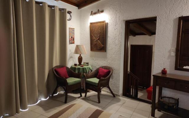 Melia's House