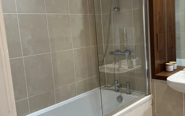 Remarkable 1-bed Apartment in Wembley