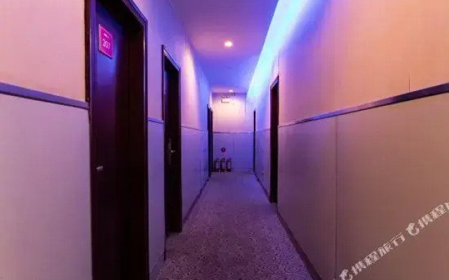 Zhenjiang Jiaofu Hotel