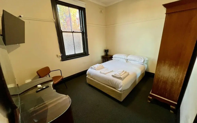 Gordon Hotel