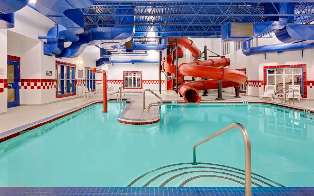 Ramada by Wyndham Stettler