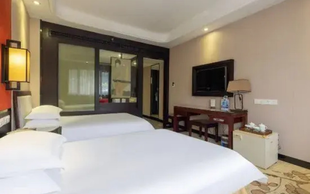 Tanfeng Hot Spring Resort