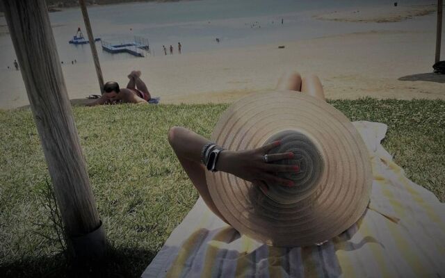 Charming 5-bed House in Granja