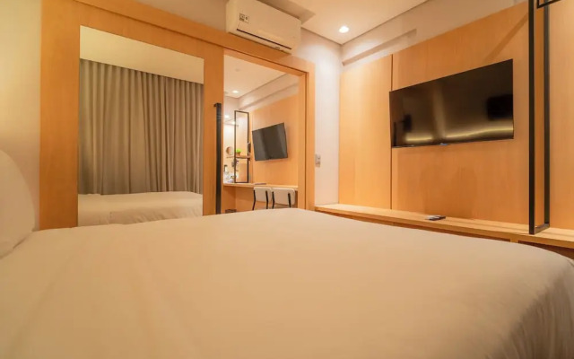 Golden Tulip Canela OFICIAL