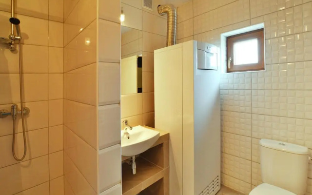 Holiday Home With Garden, Close to the Beach