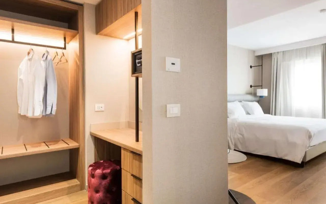 Ambasciatori Hotel Mestre Venice, Tapestry Collection by Hilton