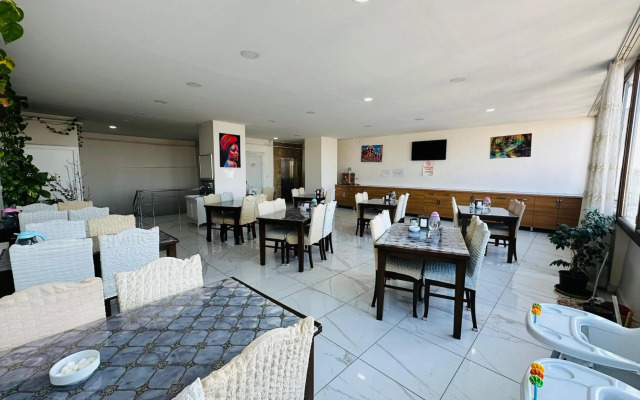 Van Toprak Hotel