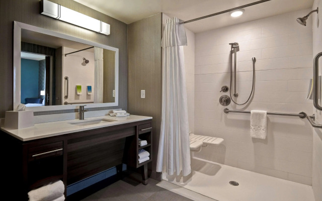 A Victory Inn and Suites