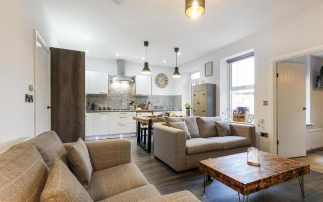 The Hadrian Apartment
