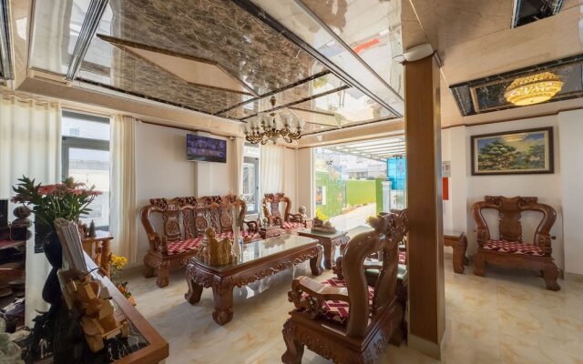Capital O 1230 Villa Nguyen Trinh