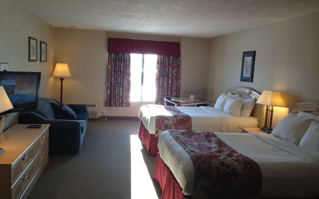 Petawawa River Inn and Suites