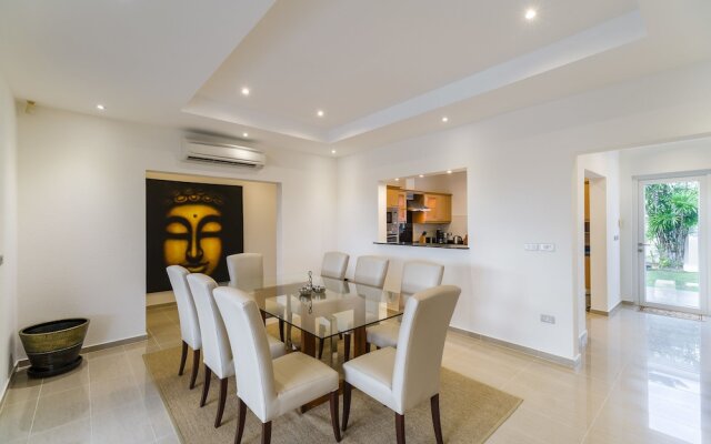 Luxury Pool Villa 608