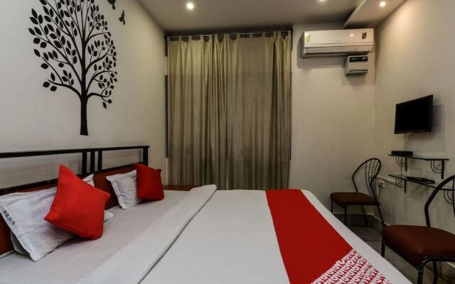 OYO 4221 Uttam Guest House