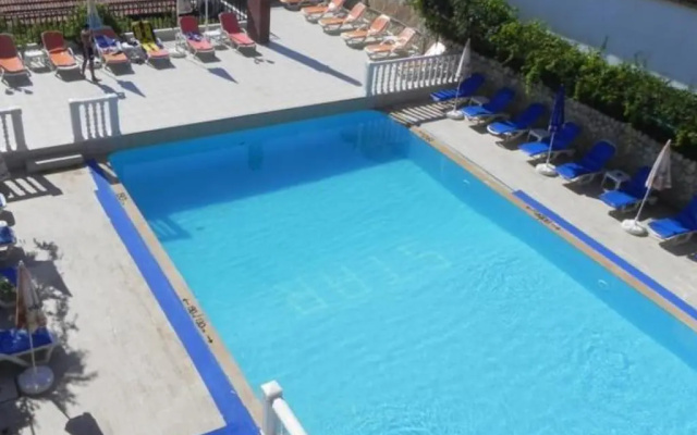 Star Hotel