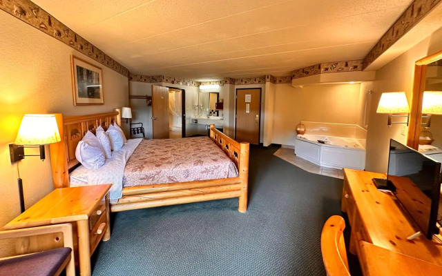 Shell Lake Lodge, a Travelodge by Wyndham