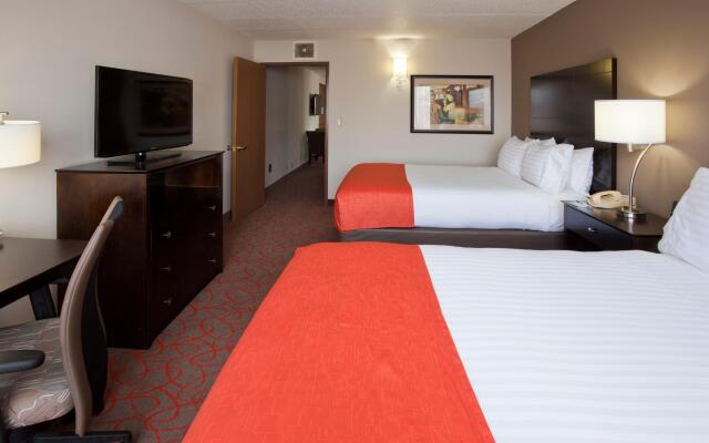 Holiday Inn Express & Suites Bloomington - MPLS Arpt Area W, an IHG Hotel