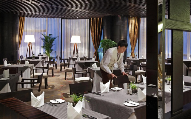 Lake View Hotel