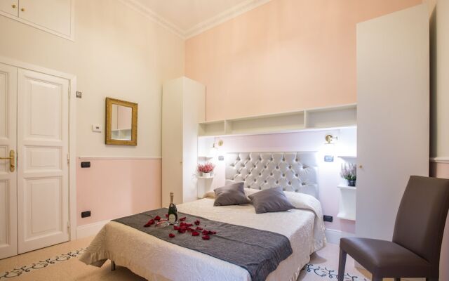 Art Nouveau Roma Colosseo Suite
